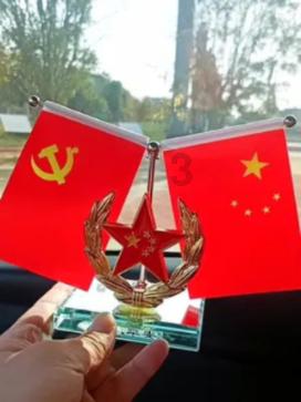 双人跨栏赛跑